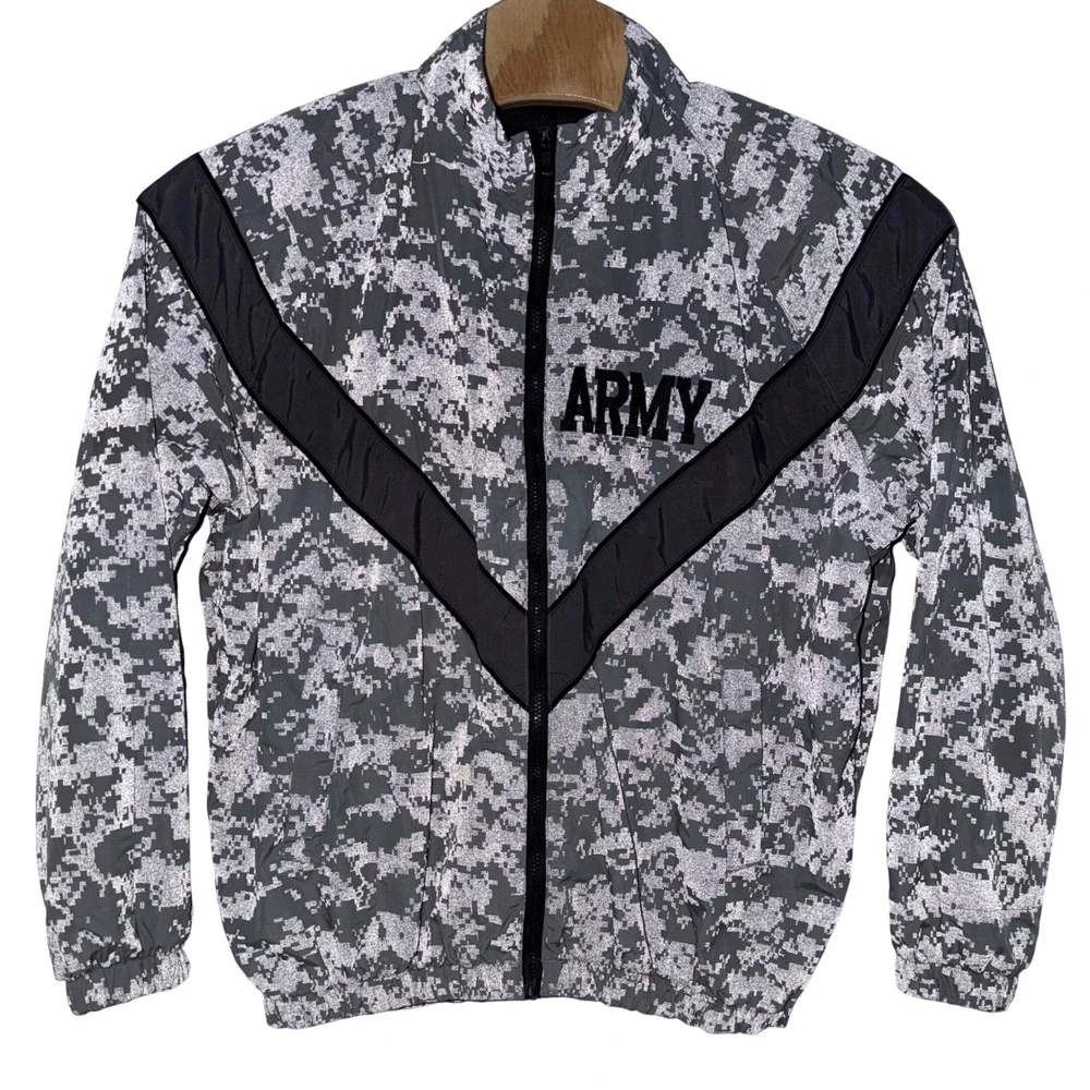 US Army IPFU Jacket Mens Medium‎ Long Gray Digital Camo Reflective Training Coat